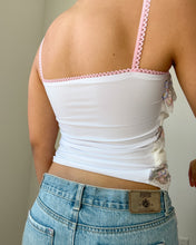 Load image into Gallery viewer, Floral lace pointelle ruffle cami (S)