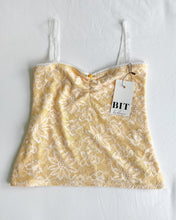 Load image into Gallery viewer, Beverly lace flare cami (Yellow)