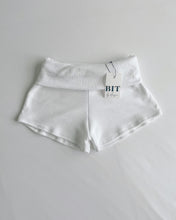 Load image into Gallery viewer, Basic cotton foldover shorts (White)