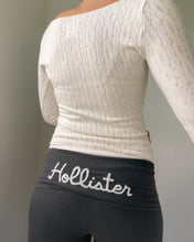 Load image into Gallery viewer, Becca scoop long sleeve (Cream)