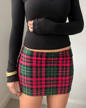 Load image into Gallery viewer, Julie plaid mini skirt