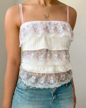 Load image into Gallery viewer, Floral lace pointelle ruffle cami (S)