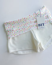 Load image into Gallery viewer, Sprinkle cotton foldover shorts (White)