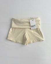 Load image into Gallery viewer, Basic cotton foldover shorts (Buttermilk)