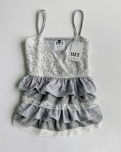 Load image into Gallery viewer, Gray &amp; white lace trim ruffle tank (S/M)
