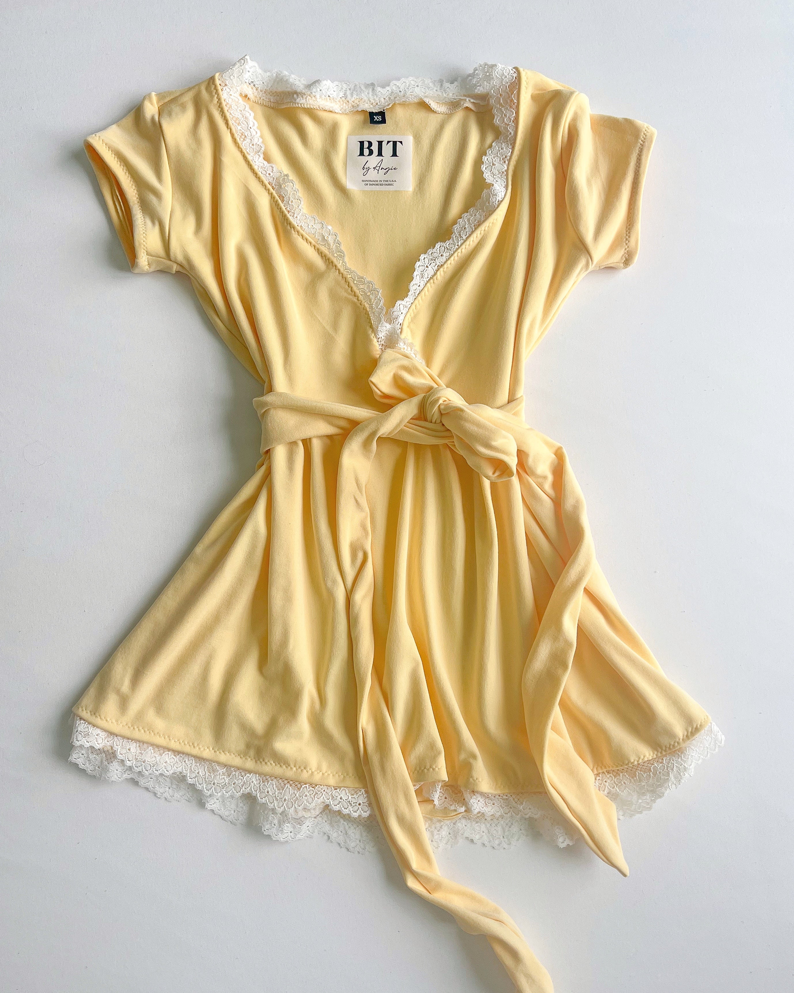 Butter yellow & lace babydoll top Bit By Angie Butter yellow & lace babydoll top Bit By Angie