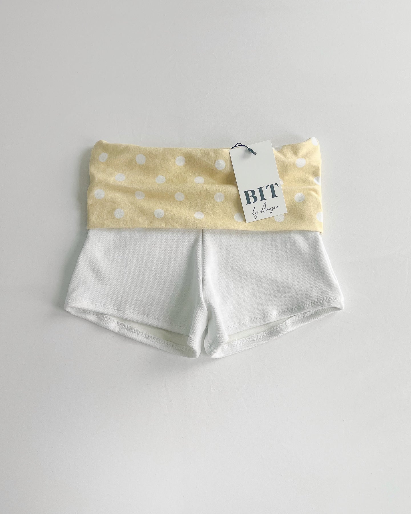 Julissa polka dot foldover shorts (Butter yellow)
