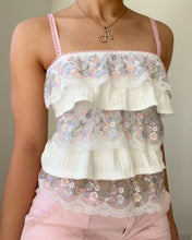 Load image into Gallery viewer, Floral lace pointelle ruffle cami (S)
