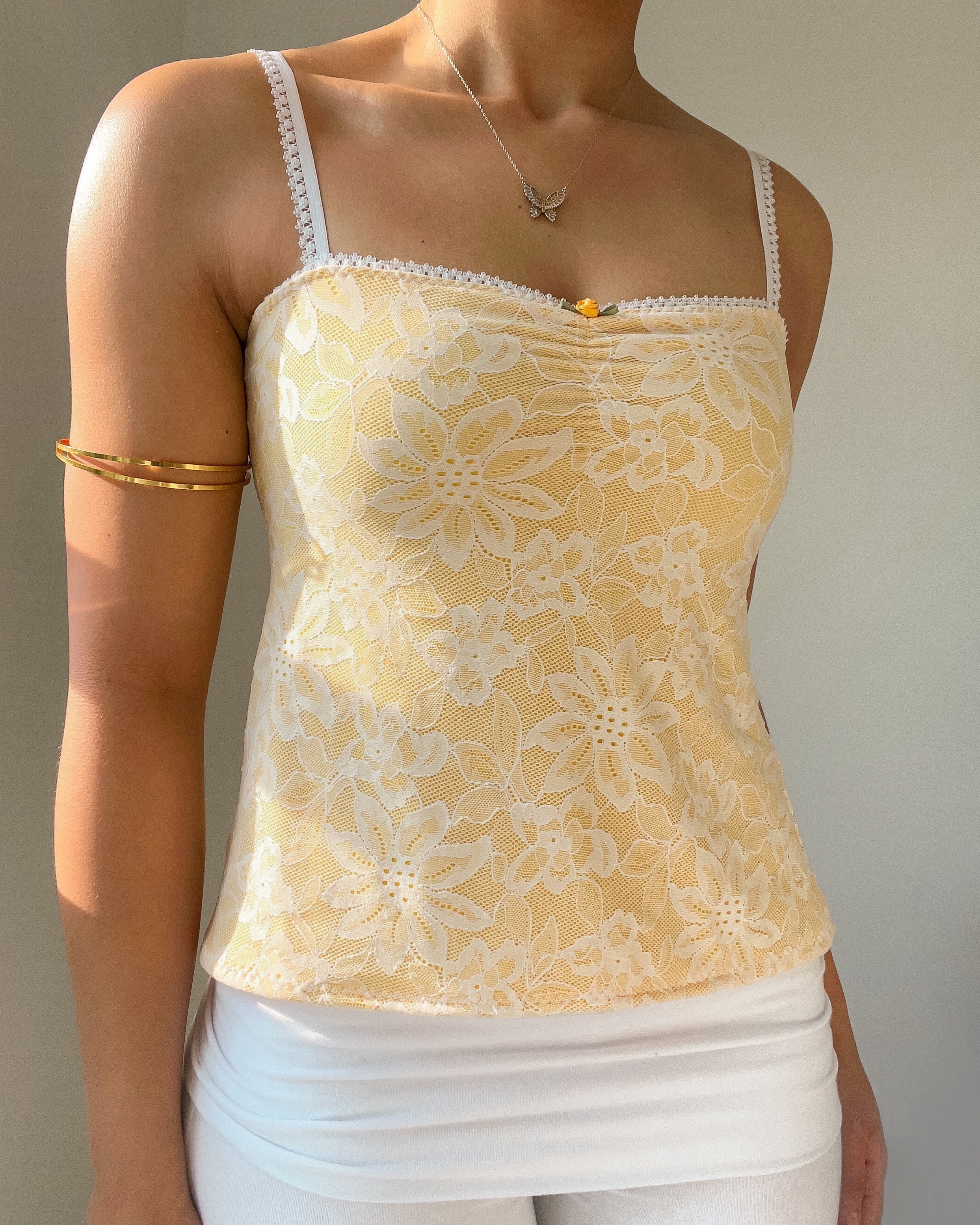 Beverly lace flare cami (Yellow)