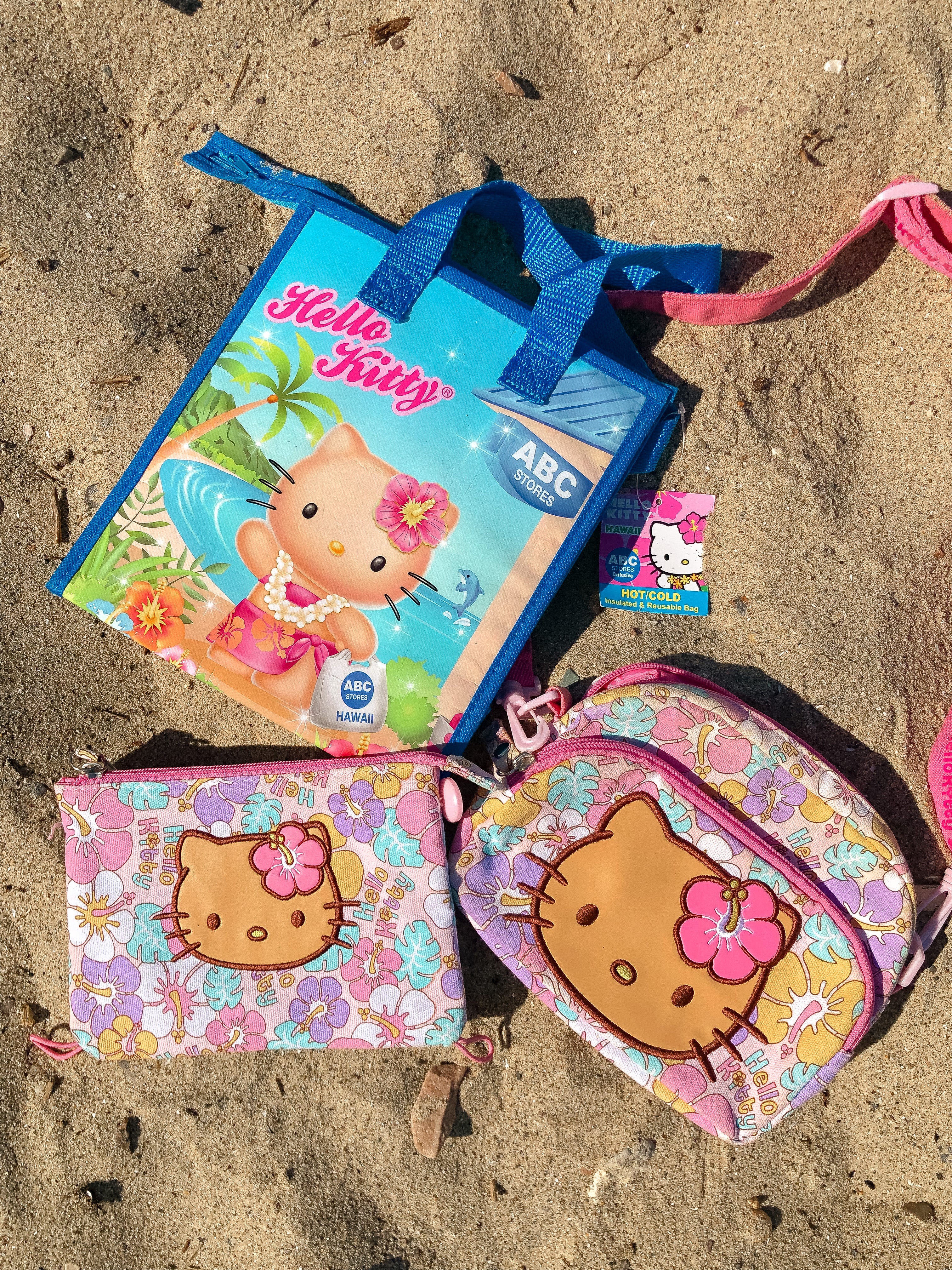 Hello kitty beach discount bag